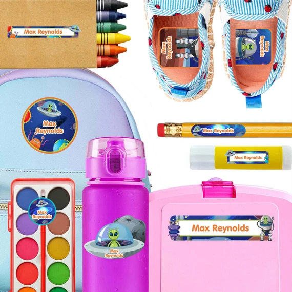 Aliens kindergarten and preschool nametags — waterproof name tags for preschoolers on water bottle, lunchbox and school supplies