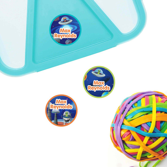 Personalized round name labels for school