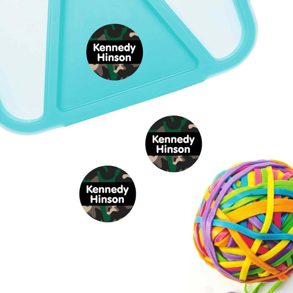 Round labels for kids' lunch boxes