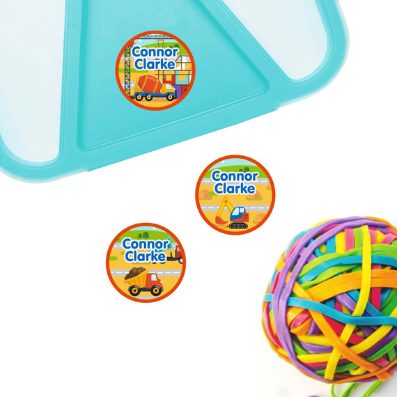 Small round waterproof labels for daycare
