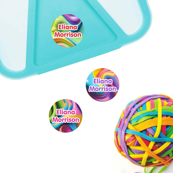 Personalized round labels for daycare items