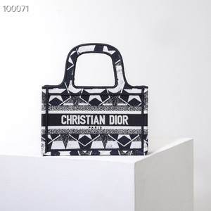 Christian Dior Mini Book Tote Bag 22cm 1286 Lucky Star Embroidery, Black