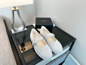 Chanel Mary Jane Ballet Flats Women Shearling Fur, Calfskin 2024/25 Métiers D'art Collection, Off White