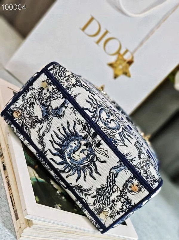 Christian Dior Lady D-Lite Medium Bag 24cm Toile de Jouy Soleil Embroidery, White and Blue