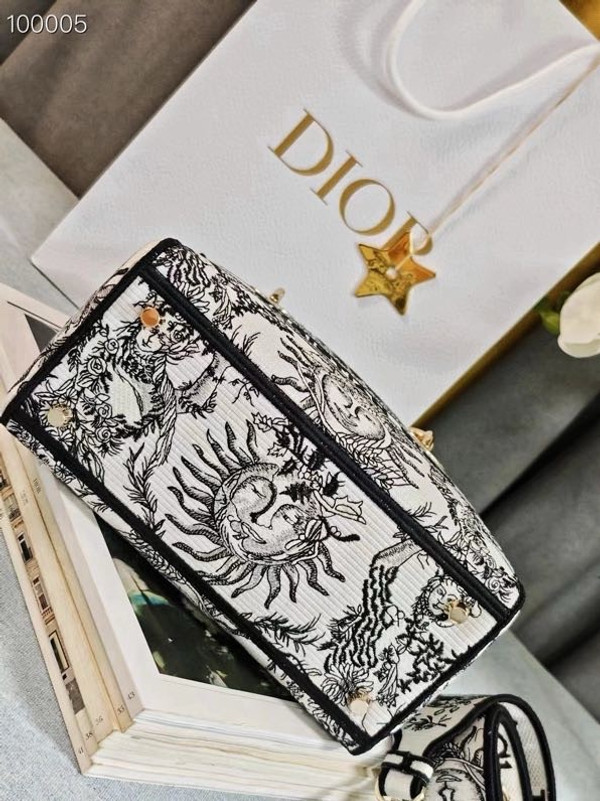 Christian Dior Lady D-Lite Medium Bag 24cm Toile de Jouy Soleil Embroidery, White and Black