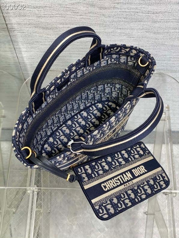 Christian Dior Hat Basket Bag 28cm Butterfly Oblique Embroidery, Blue