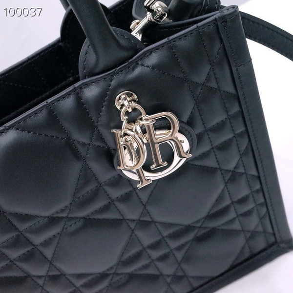 Christian Dior Medium Book Tote Bag 26cm Macrocannage Calfskin Leather, Black