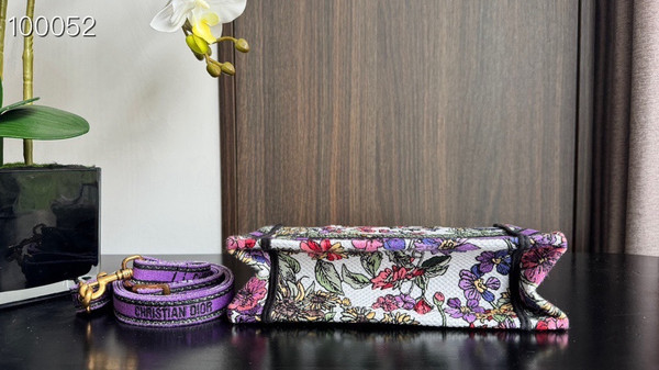 Christian Dior Mini Book Tote Bag 22cm Saisons Été Embroidery, White Multicolor