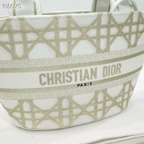 Christian Dior Hat Basket Bag 35cm Macrocannage Embroidery, White and Gold-Tone