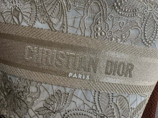 Christian Dior Hat Basket Bag 35cm D-Lace Butterfly Macrame Embroidery, White and Gold-Tone