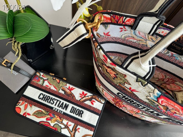 Christian Dior Hat Basket Bag 35cm Albero della Vita Motif Embroidery, White Multicolor Embroidered Cotton