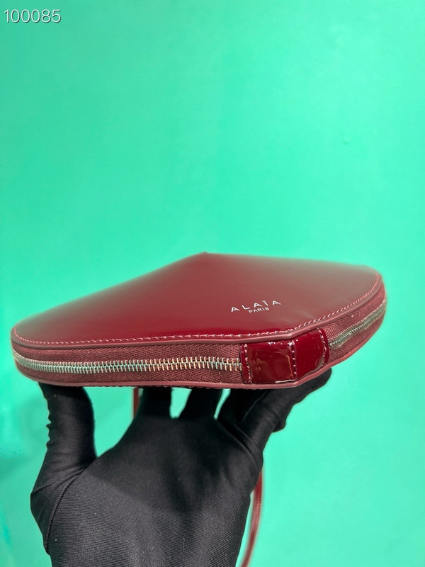Alaia Coeur Bag 21cm Patent Calfskin Leather, Burgundy