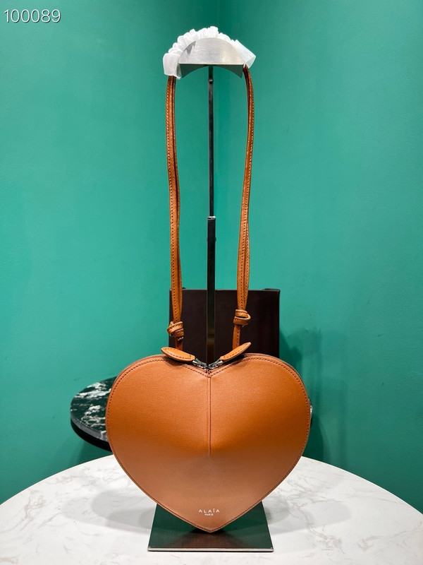 Alaia Coeur Bag 21cm Calfskin Leather, Cognac