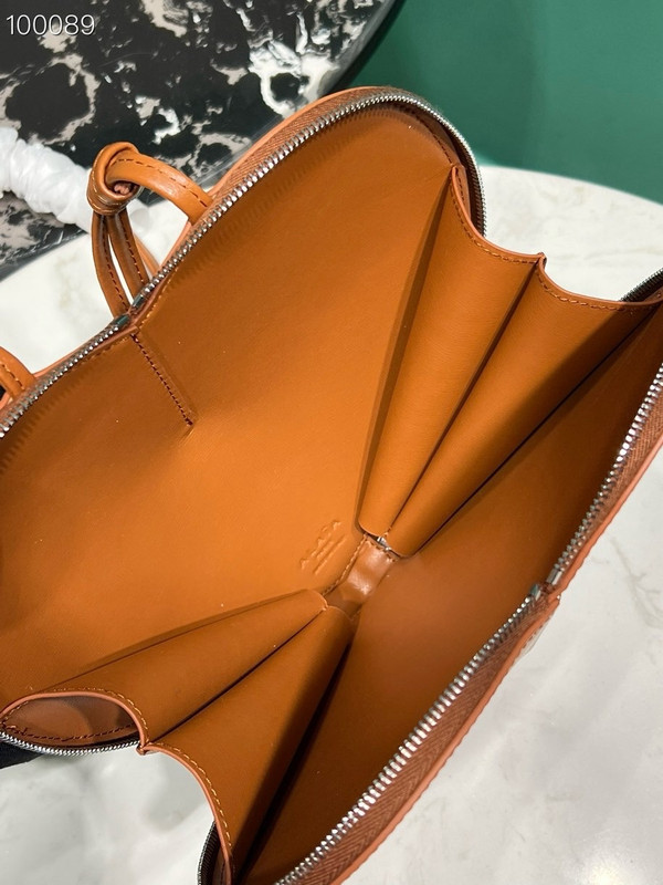 Alaia Coeur Bag 21cm Calfskin Leather, Cognac