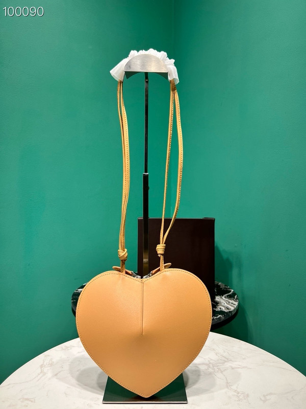 Alaia Coeur Bag 21cm Calfskin Leather, Tan