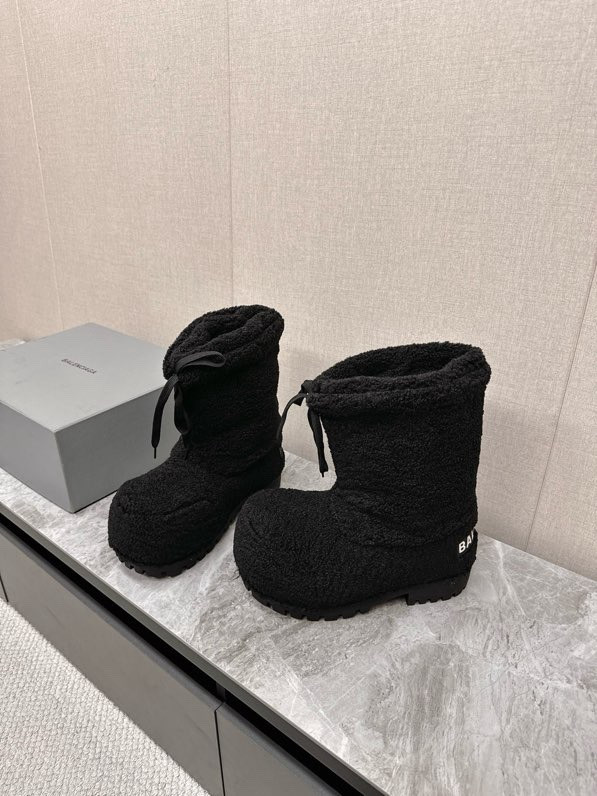 Balenciaga Alaska Shearling Faux-Fur High Boots, Black