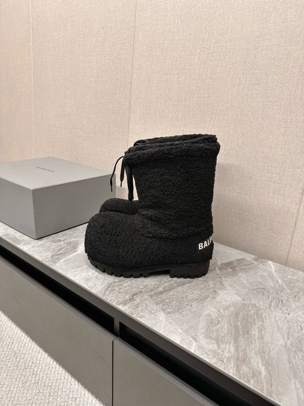 Balenciaga Alaska Shearling Faux-Fur High Boots, Black