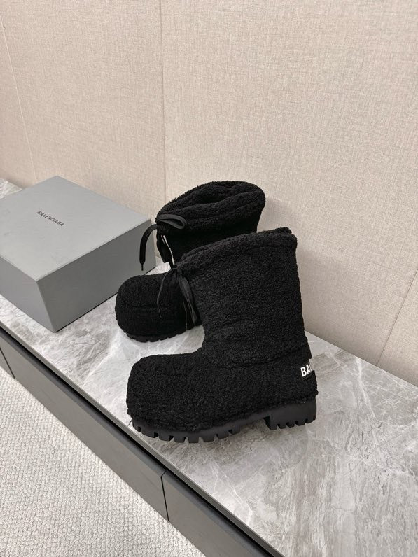 Balenciaga Alaska Shearling Faux-Fur High Boots, Black