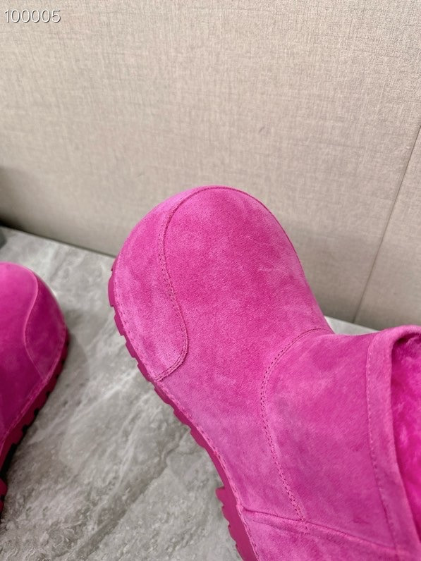 Balenciaga Alaska Split Calfskin Faux-Fur Bootie, Pink