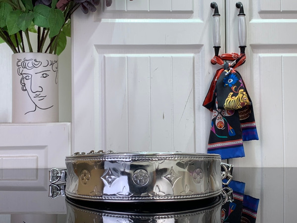 Louis Vuitton Loop Bag 23cm Monogram Miroir Canvas M11833, Silver