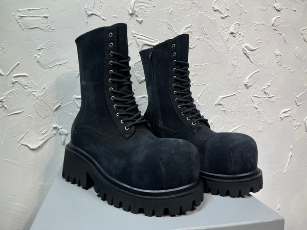 Balenciaga Stomper Boots Suede Calfskin Leather, Black
