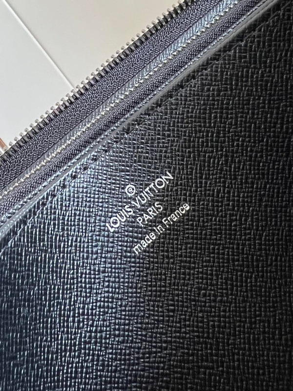Louis Vuitton Zippy Wallet 19cm Monogram Iridescent Coated Canvas M13908, Multicolored/Black