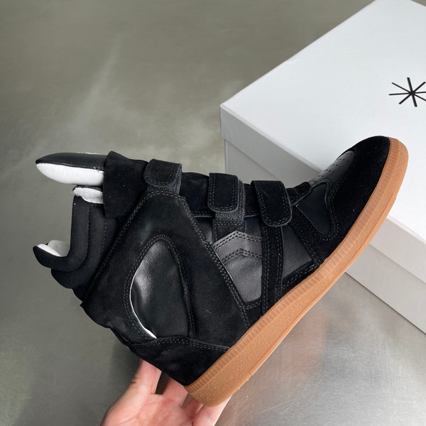 Isabel Marant Bekett High-Top Sneakers Women, Black