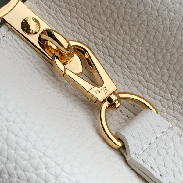 Louis Vuitton Capucines GM Bag 31cm Taurillon Leather M25087, Quartz
