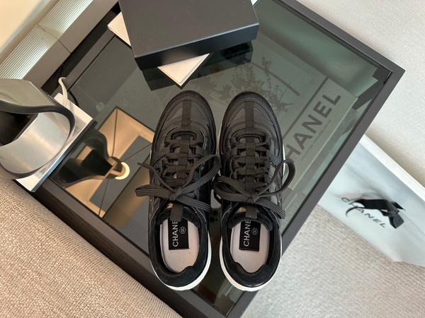 Chanel Sneakers Women Laminated Calfskin & Suede Calfskin 2024/2025 Metiers D’art Collection, Black