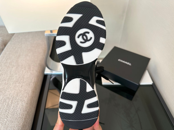 Chanel Sneakers Women Laminated Calfskin & Suede Calfskin 2024/2025 Metiers D’art Collection, Black