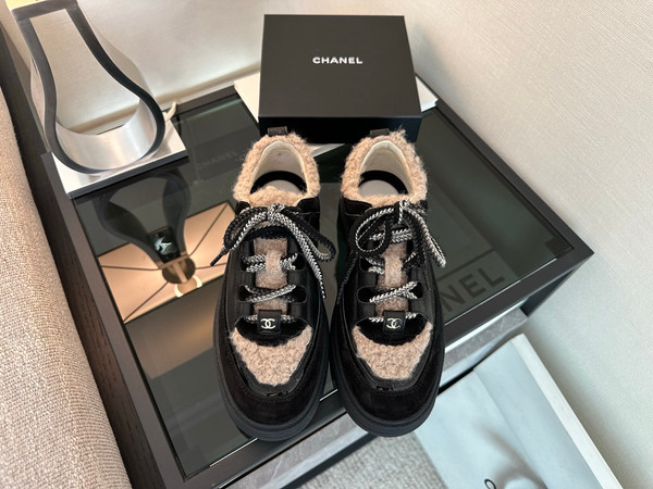 Chanel Sneakers Women Shearling Fur Calfskin Suede Calfskin & Lambskin Fall-Winter 2025-2026 Pre-Collection, Brown & Black