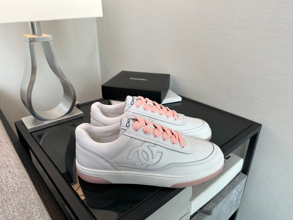 Chanel Sneakers Women Calfskin Fall-Winter 2025-2026 Pre-Collection, White & Pink