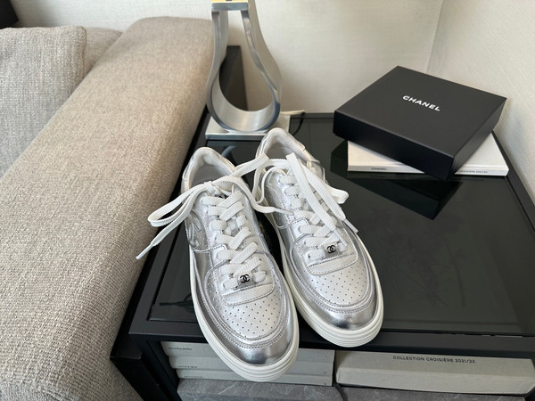 Chanel Sneakers Women Calfskin Fall-Winter 2025-2026 Pre-Collection, Silver