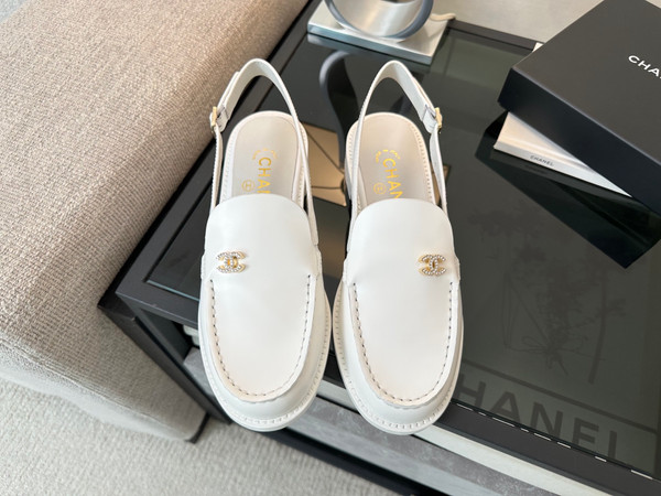 Chanel Slingback Mocassin Loafer Flats Women Calfskin 2024/2025 Métiers D'art Collection, White