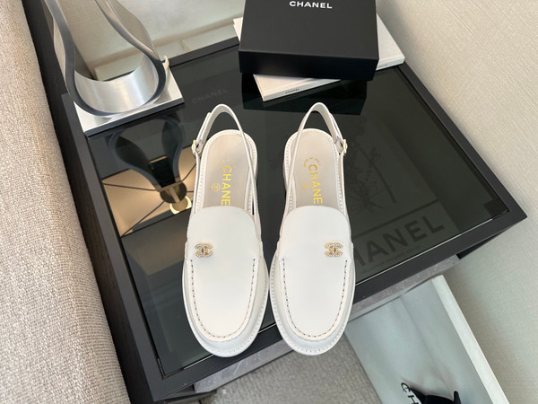 Chanel Slingback Mocassin Loafer Flats Women Calfskin 2024/2025 Métiers D'art Collection, White