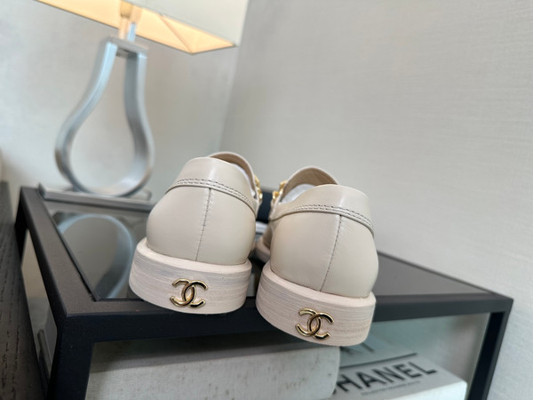 Chanel Mocassin Loafer Flats Women Calfskin 2024/2025 Métiers D'art Collection, Beige