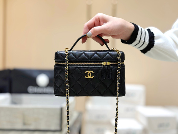 Chanel Slim Vanity Case Bag 23cm Caviar Leather Spring Summer 2026 Bag Collection Act 1 AS5090, Black