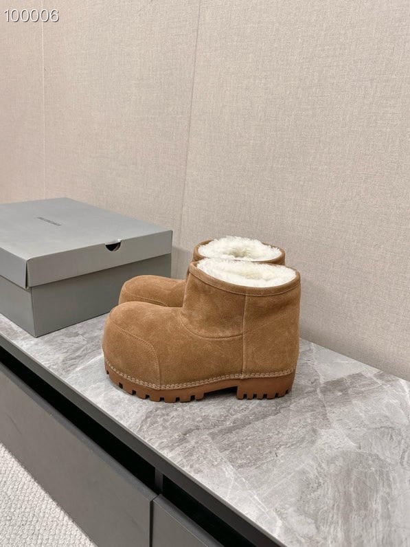 Balenciaga Alaska Split Calfskin Faux-Fur Bootie, Brown