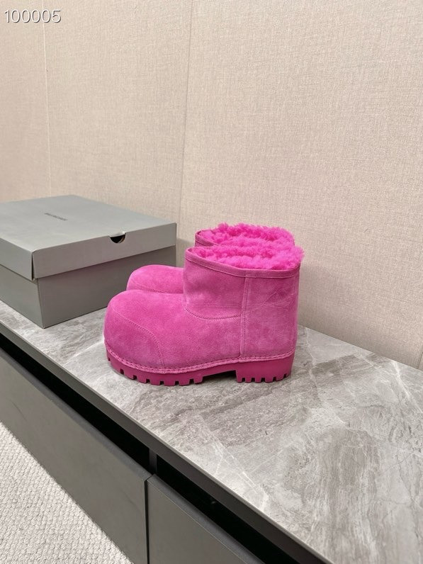 Balenciaga Alaska Split Calfskin Faux-Fur Bootie, Pink