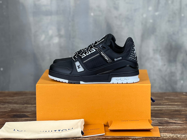 Louis Vuitton Trainer Sneakers Technical Calfskin Leather, Black