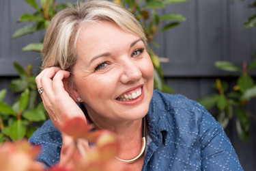 Meet the Author—Rebecca Fraser