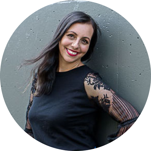Lora Inak - Author