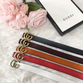 Mini leather belt for kids with gold buckle, stylish and unisex accessory for boys and girls