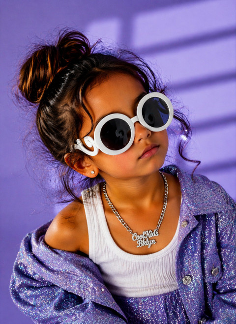 Kids wearing oversized Mini Icon white Round Shades