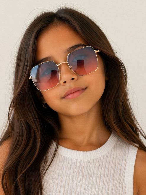girl wearing square gradient kids sunglasse