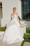 Nox Anabel JE1075 V-Crossover Sweetheart Neckline Gown