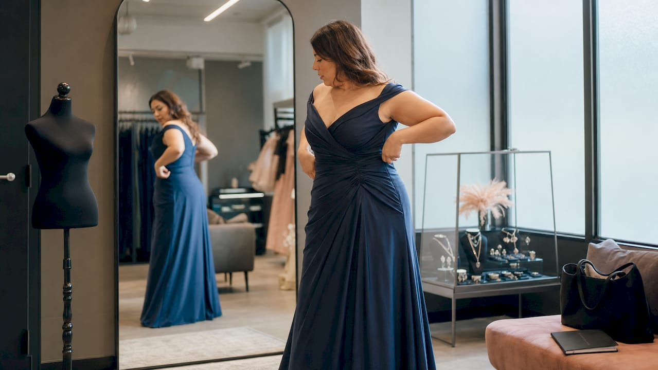 Women's Plus Formal Dresses: Style & Fit Guide 2026