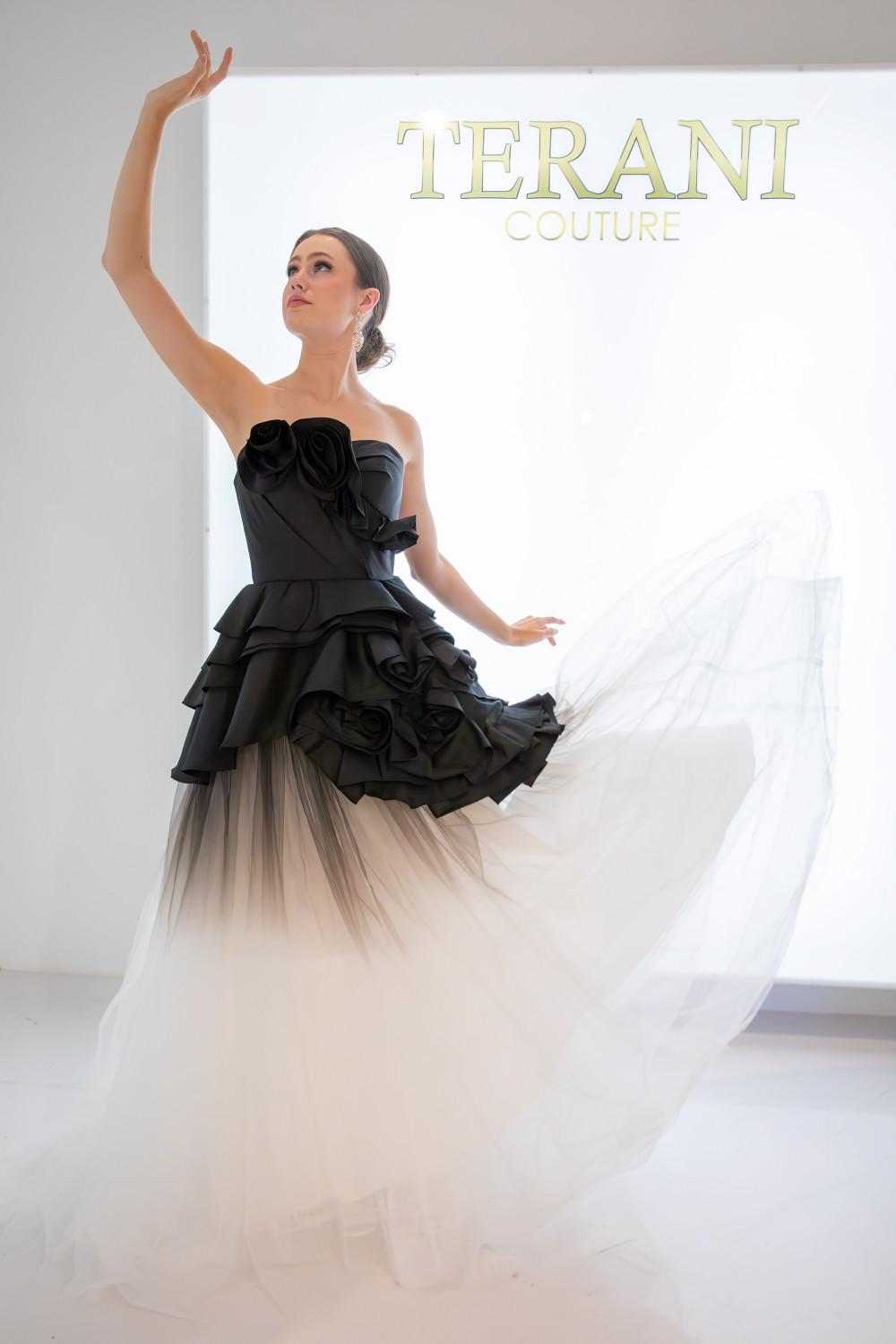 Terani Couture 251P4270 Tulle Asymmetric Strapless Dress Terani Couture 251P4270 Tulle Asymmetric Strapless Dress