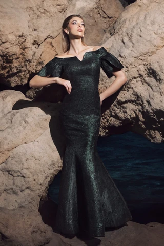 wedding dress lace sweetheart neckline mermaid cut tulip sleeves With Janique 4941 Brocade Off-shoulder V-cut Neck Mermaid Gown FARM Rio Eyelet Patch Llearn gr filter-sleeve:Strapless/Tube Size:XL(16) Product Details
