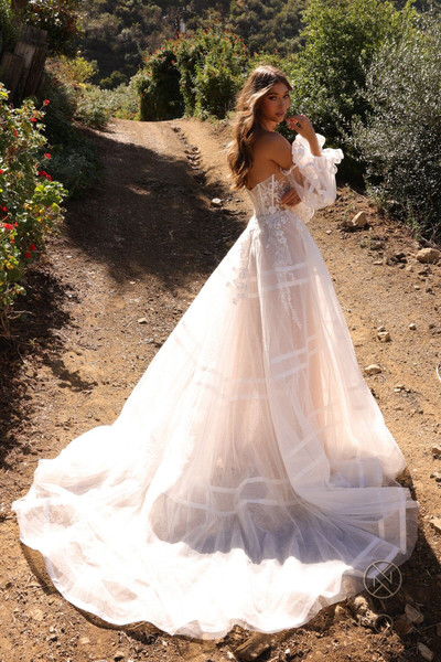 Nox Anabel JE1001L Embroidered Puff Sleeves Wedding Dress Nox Anabel JE1001L Embroidered Puff Sleeves Wedding Dress